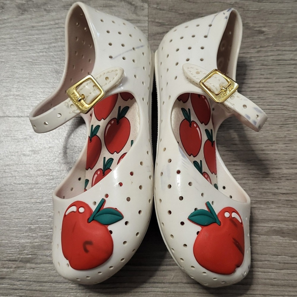 Mini Melissa Apple Mary Jane Jelly Shoes Cream Red‎ White Buckle Flats Fruit 10 - Picture 3 of 8